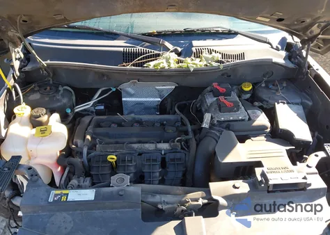 2015 Jeep Compass Sport из США, поврежденный, VIN 1C4NJCBA0FD170581